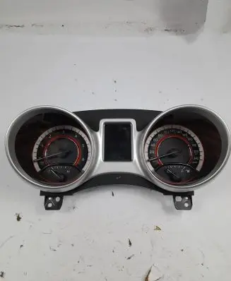 Dodge Journey Speedometer (instrument cluster) CR004170476422 031115 041135