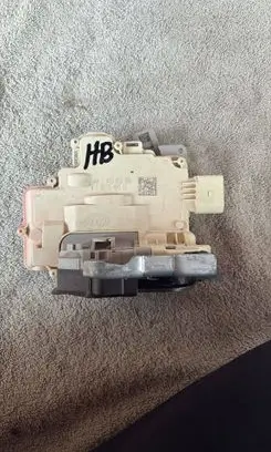 Audi A6 S6 C7 4G Rear door lock 4G0839016