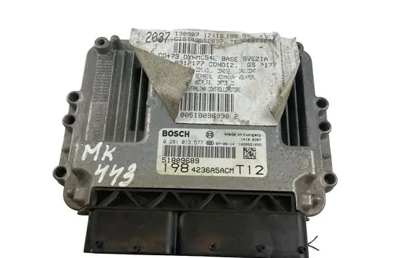 Fiat Punto (199) Engine control unit/module ECU 51809689 0281013577