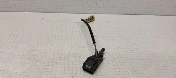 Volkswagen Touareg I Windshield washer spray nozzle 6E0955986