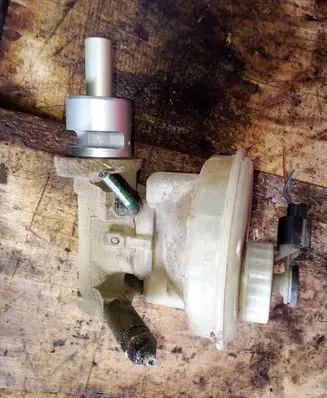 Seat Ibiza II (6k) Master brake cylinder 6K1611301