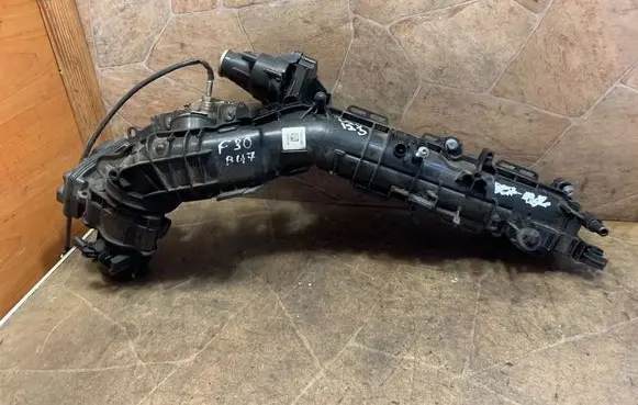 BMW 3 F30 F35 F31 Intake manifold 8513655 8570791