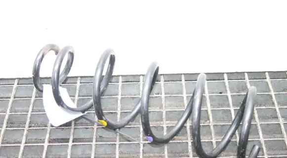 Mazda 3 II Rear coil spring