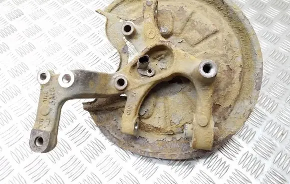 Volkswagen Touran I Rear wheel hub spindle/knuckle 