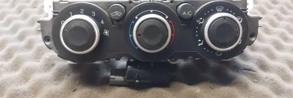 Ford Mondeo MK IV Climate control unit 6G9119980BF