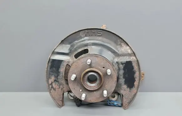 Honda CR-V Front wheel hub