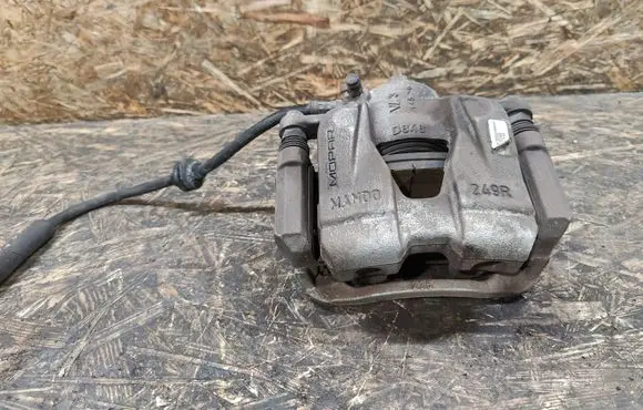 Fiat 500X Front brake caliper 00520389680