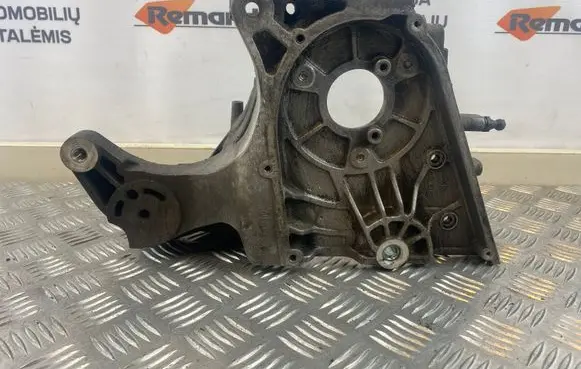 Opel Zafira C Fuel pump bracket 55574721