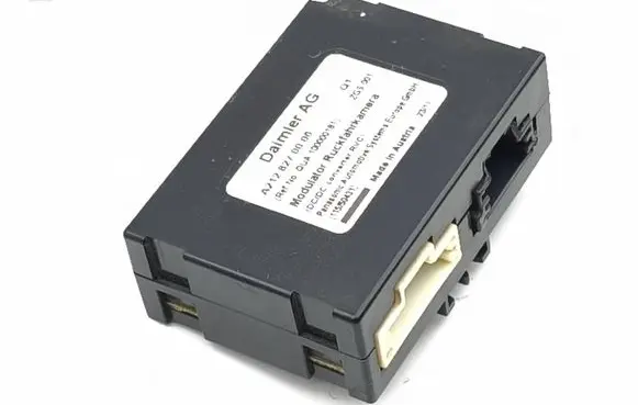 Mercedes-Benz CLS C218 AMG Camera control unit module A2128270006 11550431 100000181