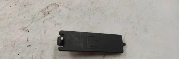 Citroen Berlingo Fuse box cover 9637466280