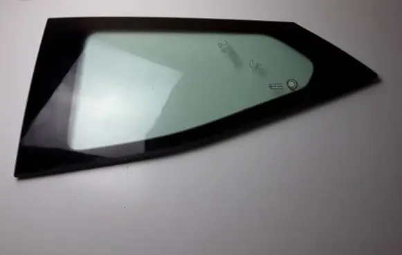 Toyota Aygo AB40 Rear side window 681400H051