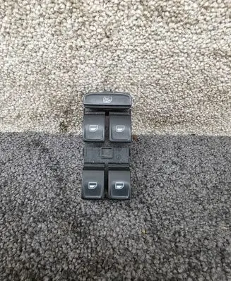 Volkswagen PASSAT B8 Electric window control switch 5G0959857B 8449714