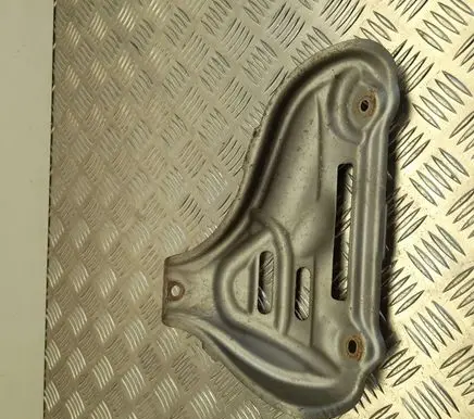 Toyota Prius+ (ZVW40) Exhaust heat shield 646646