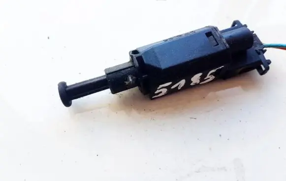 Skoda Octavia Mk1 (1U) Brake pedal sensor switch 1H0MW0927