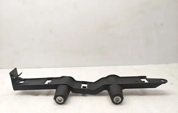 BMW X5 G05 Other engine bay part 8470513 20453710 PA66GF30
