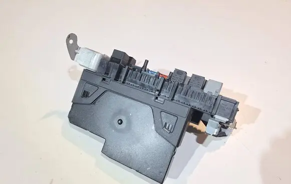Mercedes-Benz E W212 SAM control unit 2129060805 5DK01102340 2125453032