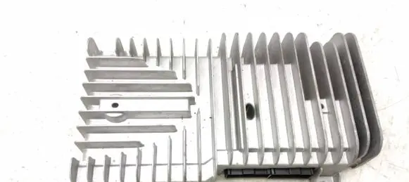 Renault Latitude (L70) Sound amplifier 280639826R 3293760010 329377001012010