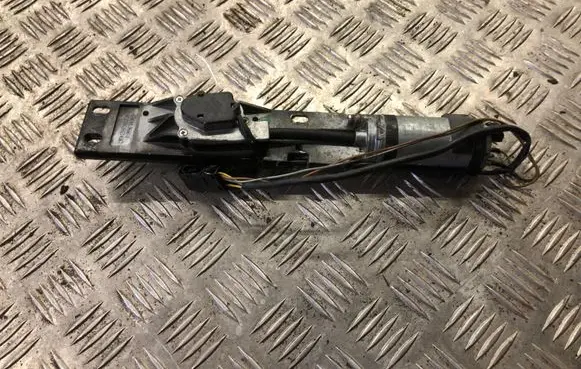 Tailgate/trunk/boot lift motor