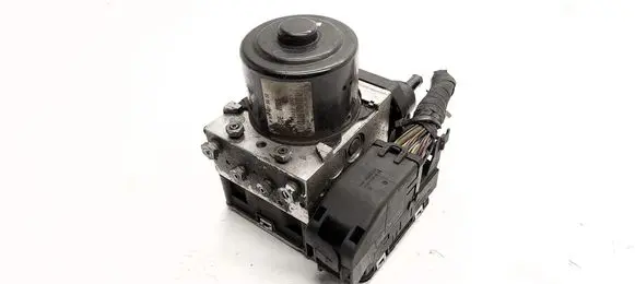 Mercedes-Benz E W212 ABS Pump A0009019800 A0094315612