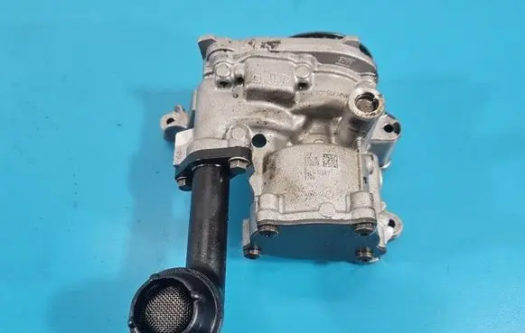 Skoda Octavia Mk3 (5E) Oil pump 04L145208T IMPRK1599243