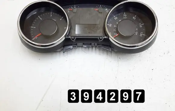 Peugeot 5008 Speedometer (instrument cluster) 9666175180