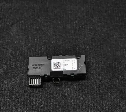 Volkswagen PASSAT B6 Steering angle sensor 3C0959654