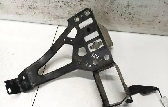 BMW 5 E60 E61 Front bumper mounting bracket 51647163484 5164716348405