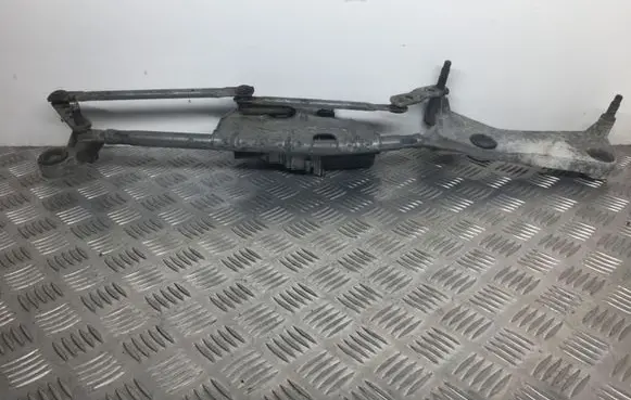 Mercedes-Benz ML W164 Front wiper linkage and motor A1648201742
