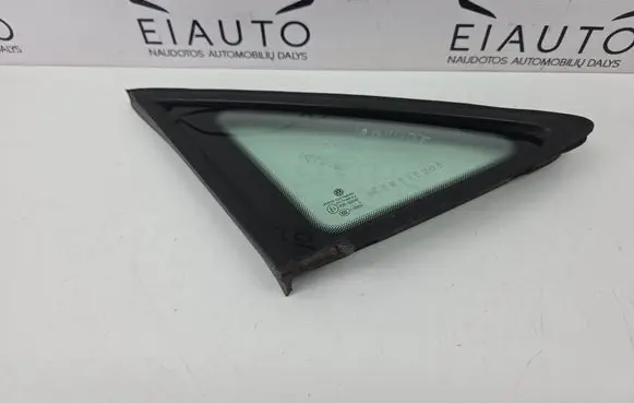 Volkswagen Touran I Front triangle window/glass 1T0845412 43R00048 E000255