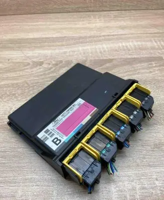 Ford Mondeo Mk III Comfort/convenience module 1S7T15K600BC 5WK48726C WithPlug