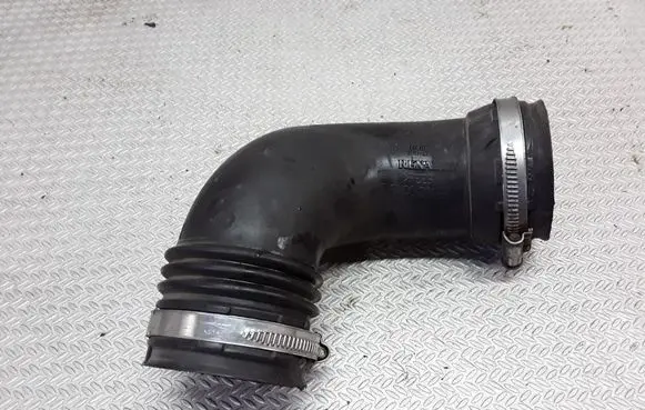 Renault Megane II Air intake duct part 8200201614