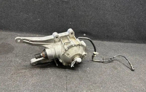 Ford Explorer VI Front differential L1MP3K147CF TAJLJ01771 G70YDR373