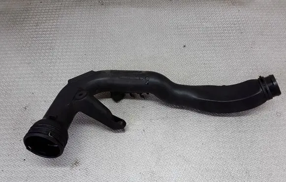 Volkswagen PASSAT B5.5 Turbo air intake inlet pipe/hose 3B0145762B