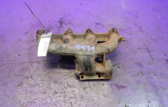Lancia Musa Exhaust manifold