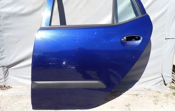 Hyundai i10 Rear door 