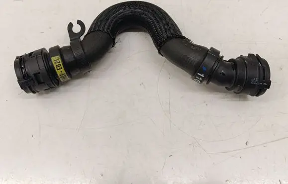 Opel Corsa F Engine coolant pipe/hose 9838211080