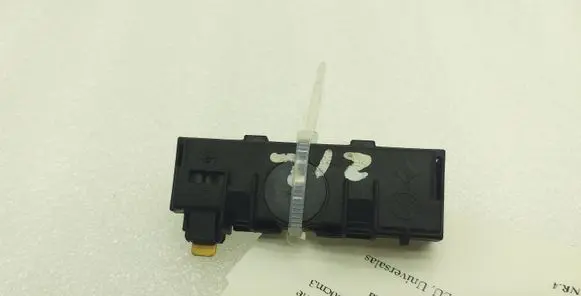 Mercedes-Benz E W212 Rain sensor A2048210851