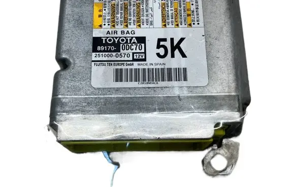 Toyota Yaris Airbag control unit/module OYT25990 89170-0DC70