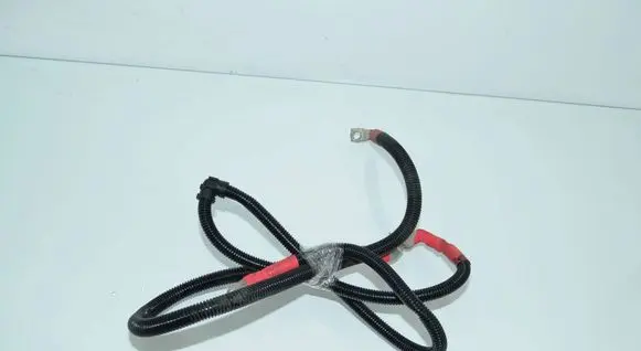 BMW 5 F10 F11 Positive cable (battery) 8515494 12428515494
