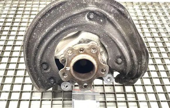 BMW 3 G20 G21 Front wheel hub spindle knuckle 62165415