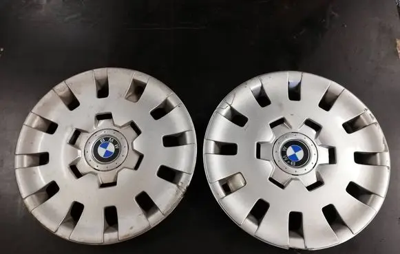 BMW 3 E46 R15 wheel hub/cap/trim 36131094780
