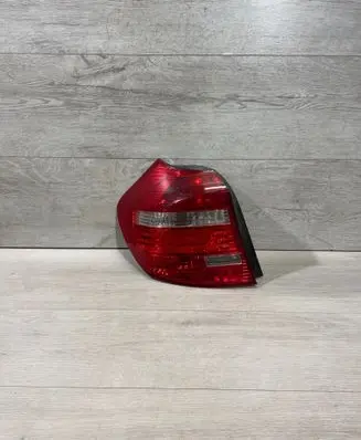 BMW 1 E81 E87 Rear/tail lights 7184255