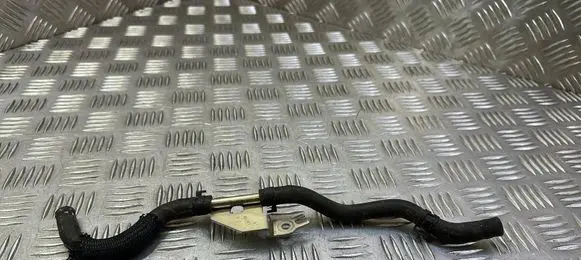 Mazda CX-30 Engine coolant pipe/hose