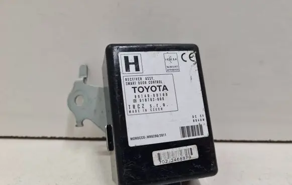 Toyota Yaris Door central lock control unit/module 897400D100 61B702000