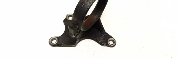 Toyota Avensis T250 Engine mounting bracket