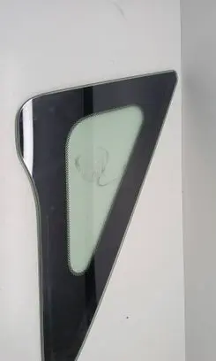 Honda Civic Front triangle window/glass 43R00122