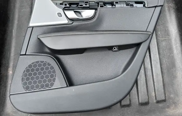 Volvo S90, V90 Rear door card panel trim 31393233 31662950 31457548