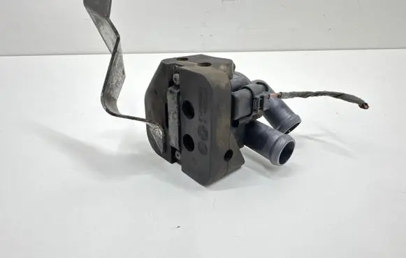 BMW 5 F10 F11 Electric auxiliary coolant/water pump 326336010