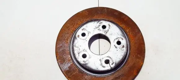 Dodge Journey Rear brake disc neventiliuojamas