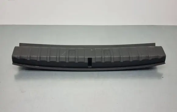 BMW M4 G82 G83 Trunk/boot sill cover protection 7489831